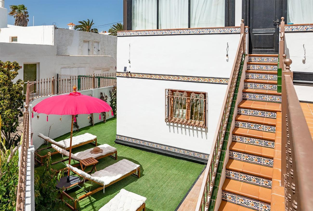 Villa Corralejo Bay Beachfront Corralejo By Holidays Home Экстерьер фото